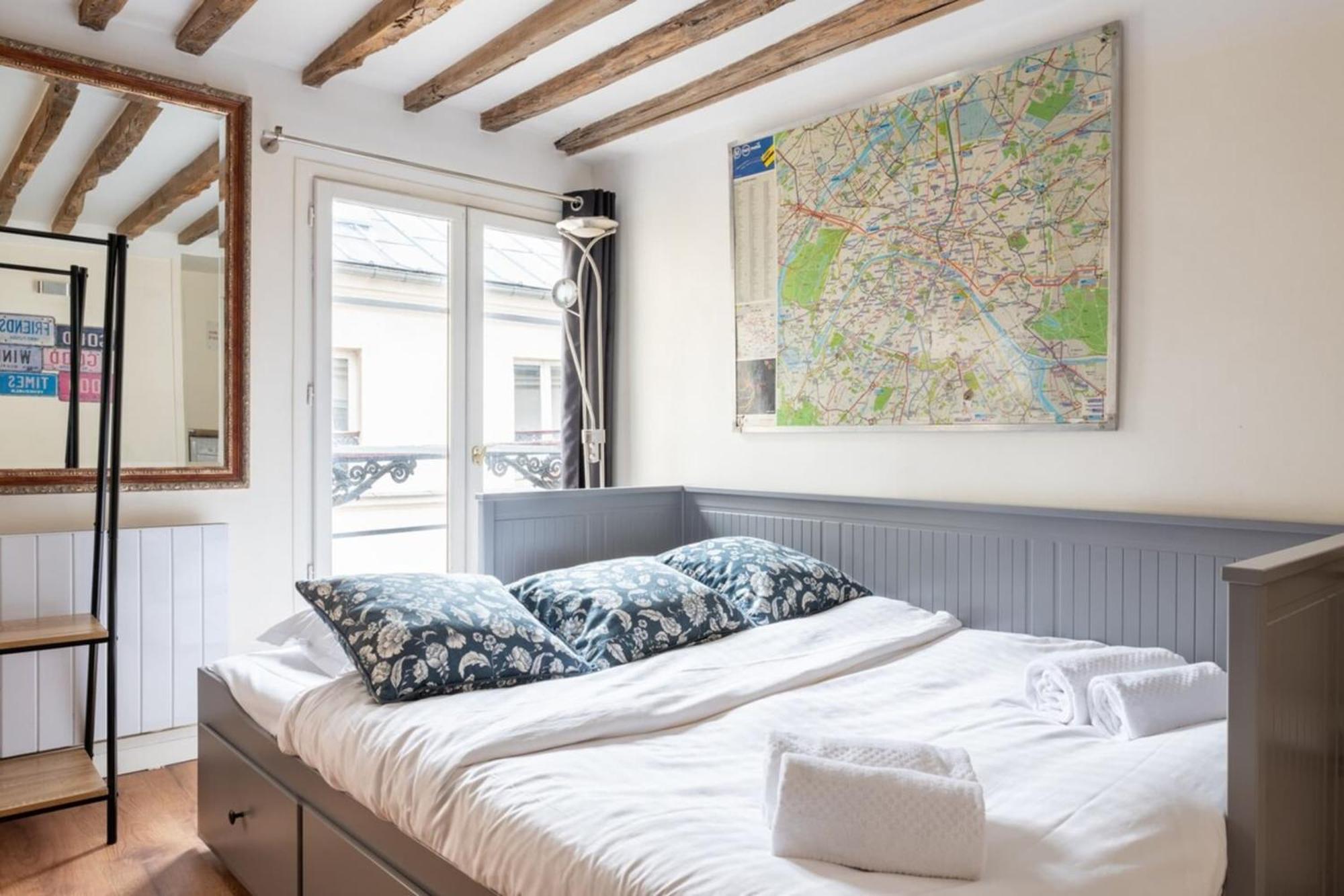 Central Parisian-style Studio Apart - Sentier Appartement *